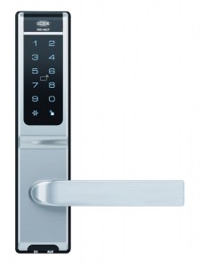 c_530_front_assalockwood